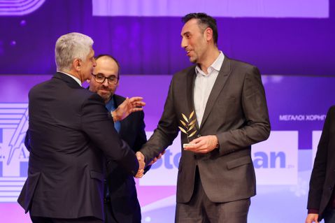 Τιμητική διάκριση για την Εθνική Μπάσκετ από τον ΠΣΑΤ