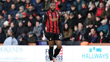 Πάει για την «βόμβα» με Σεμένιο η Λίβερπουλ