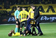 Άρης: Θλάση πρώτου προς δευτέρου βαθμού ο Εμπακατά