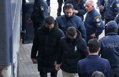 «Δεν χτυπήσαμε τον Άλκη», λένε οι 12 κατηγορούμενοι για την δολοφονία του Καμπανού (vid)