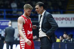 Μπαρτζώκας: «Διάβασε καλά τη φάση ο Ουόκαπ»