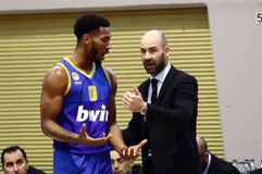 Αποχώρησε ο Τζούστον από το Περιστέρι