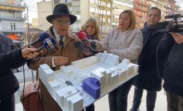 Δίκη για δολοφονία Άλκη: Μακέτα από το σημείο της δολοφονίας προσκομίζει ο δικηγόρος του 12ου κατηγορούμενου (pic)