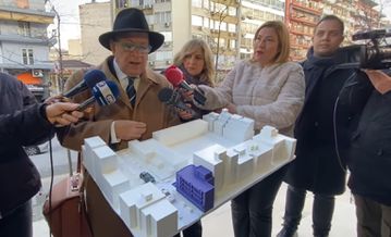 Δίκη για δολοφονία Άλκη: Μακέτα από το σημείο της δολοφονίας προσκομίζει ο δικηγόρος του 12ου κατηγορούμενου (pic)