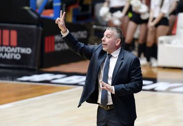 Παπαθεοδώρου: «Μας σεβάστηκε πάρα πολύ ο Ολυμπιακός»