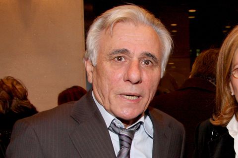 Πέθανε ο δημοσιογράφος Σπύρος Καρατζαφέρης