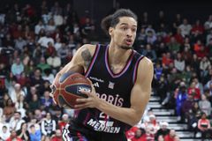 Τέλος από την Παρί ο Μπακό που είχε απασχολήσει τον ΠΑΟΚ