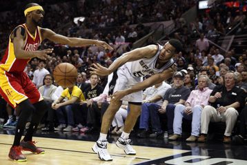 Τι έκανε ο Κόρι Τζόσεφ τη χρονιά που πήρε το πρωτάθλημα με τους Σπερς στο NBA (vid)