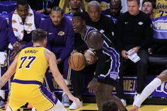 Ποια ομάδα του ΝΒΑ θέλει να αποκτήσει τον Ντένις Σρούντερ