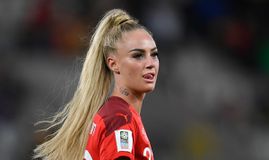 Η Αλίσια Λέμαν απάντησε στην πρόσκληση του Πέτρου Τσιτσιπά!