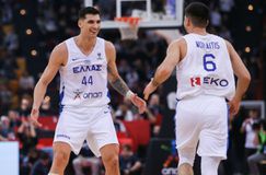 Ο παλιές δόξες της εθνικής και τα μεγάλα μας τρόπαια που κόσμησαν το ΣΕΦ (vid)