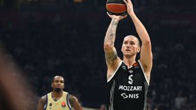 Επίσημη η επιστροφή του Οσετκόφσκι στην Παρτίζαν