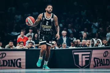 Κάρλικ Τζόουνς: «Είμαι 100% υγιής, είμαι πολύ ενθουσιασμένος που επιστρέφω»