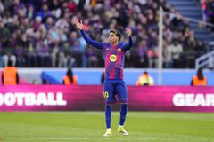 Το εξωφρενικό ποσό εννέα ψηφίων που έδινε η Παρί στην Μπαρτσελόνα για να πάρει τον Γιαμάλ! (pic)