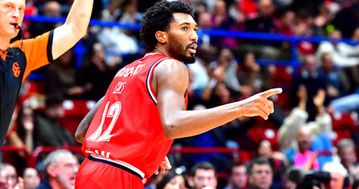 Μπρουκς: «Θέλω να μείνω 100%»