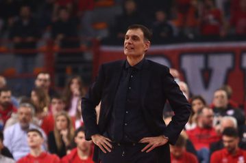 Έφυγε για το Βελιγράδι ο Ολυμπιακός χωρίς τον Γιώργο Μπαρτζώκα