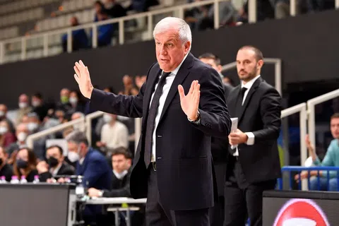 Ο ΛεΝτέι «υποκλίθηκε» στον Ομπράντοβιτς: «Έχουμε τον καλύτερο προπονητή στην ιστορία του ευρωπαϊκού μπάσκετ»