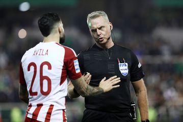 Ο διαιτητής του Παναθηναϊκός - Ολυμπιακός καταγγέλλει ότι τον απείλησαν