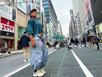 Οι πρώτες φωτογραφίες της Οσάκα με φουσκωμένη κοιλιά