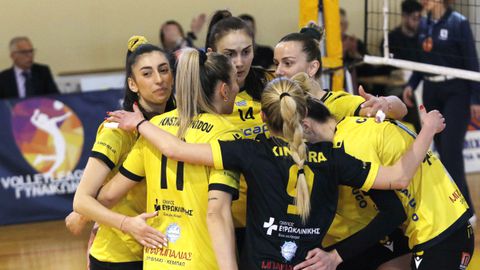 Η ΑΕΚ νίκησε τον ΠΑΟΚ και κατέλαβε την τρίτη θέση - Χωρίς εκπλήξεις η 22η αγωνιστική της Volleyleague γυναικών