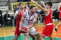 Elite League: Παραμένει πρώτος με διαφορά ο Πανιώνιος, χαμός για την δεύτερη θέση