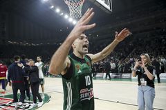 Ο Κώστας Σλούκας συγκινήθηκε: «Ο κόσμος του Παναθηναϊκού έχει τραγουδήσει για παικταράδες - Τρομερό συναίσθημα που φώναζαν το όνομά μου»