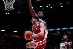 Πήρε το ντέρμπι με την Τρέντο η Αρμάνι - Μόνη πρώτη η Τραπάνι