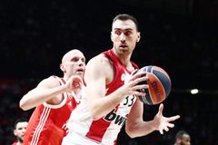 Ασταμάτητες οι αναποδιές στον Ολυμπιακό: Εκτός δράσης οι Μιλουτίνοφ και Βιλντόζα - Τι γίνεται με Φουρνιέ