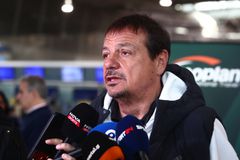 Τι είπε ο Αταμάν για την κατάσταση με Χολμς