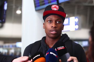 Νιλικίνα: «Οι παίκτες της Βαλένθια σουτάρουν καλά - Είμαι ευγνώμων που βρίσκομαι εδώ» (vid)