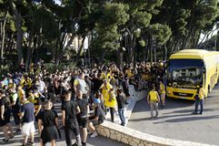 Απίστευτο κι όμως η αστυνομία έβαλε μπλόκο στην συγκέντρωση οπαδών της ΑΕΚ στο ξενοδοχείο, πριν το ντέρμπι