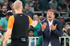 Βγάζει αντίδραση πριν καλά-καλά συνέλθει από μια βραδιά που ήταν όλοι εναντίον του