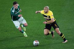 Όποιος χάσει χάνεται, αλλά όποιος νικήσει δεν κάνει και... φιέστα