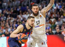 Τρομερό «καρφί» Πουαριέ για Σατοράνσκι: «Βρώμικος παίκτης»