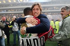 «Η Κλαμπ Αμέρικα θέλει "πακέτο" Αλμέιδα και Πινέδα»