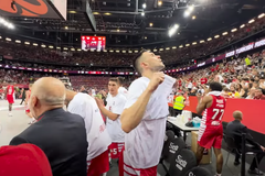 Η παρακάμερα του τελικού: Η αγωνία του Παπανικολάου, το χαμόγελο του Αγγελόπουλου και το χαμένο σουτ του Σλούκα (vid)