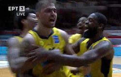 ΔΕΝ ΥΠΑΡΧΕΙ: Ο Τολιόπουλος πέτυχε το buzzer-beater της χρονιάς και άφησε… άγαλμα τον Προμηθέα