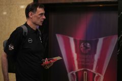 Ο Γιώργος Μπαρτζώκας φωτογραφήθηκε με φιλάθλους της Φενέρμπαχτσε (pic)