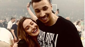 Ο Έξουμ θα γίνει για πρώτη φορά μπαμπάς - Ο υπέροχος τρόπος που του το αποκάλυψε η σύντροφός του