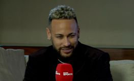 Η νέα απάντηση του Νεϊμάρ στις επικρίσεις για τον τρόπο ζωής του: «Διαφωνώ που με κρίνουν...» (vid)