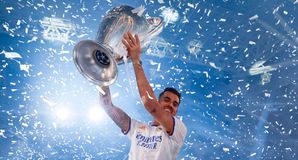 Μετά τον Κρόος και Νάτσο, ανανέωσε και ο Θεμπάγιος με την Ρεάλ