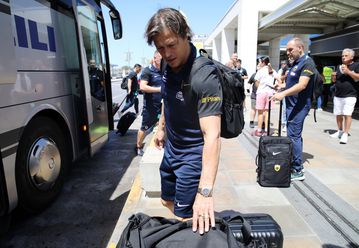 Έφυγε για Ολλανδία η ΑΕΚ (pics)