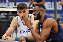 Στο πλευρό της Εθνικής ο Θανάσης Αντετοκούνμπο