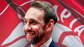 Ο Ποέτα επιστρέφει στην Αρμάνι Μιλάνο ως βοηθός