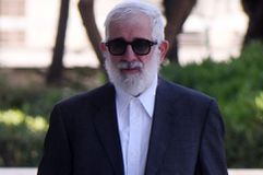 Πέτρος Φιλιππίδης: «Είμαι εδώ από γυναικεία εκδίκηση, ήταν απλά ένα one night stand»