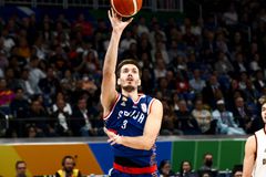 Ο Πετρούσεφ πήρε στις πλάτες του την Σερβία, η οποία επικράτησε με 100άρα της Φινλανδίας