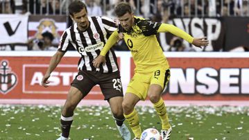 Ζανκτ Πάουλι - Ντόρτμουντ 3-3: «Αυτοκτονία» στο φινάλε για τους Βεστφαλούς από ασίστ του Σάλιακα