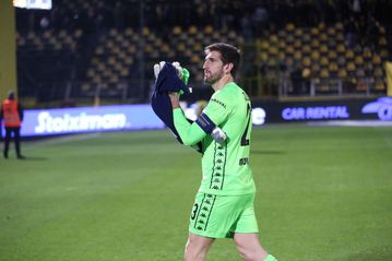 Η αντίδραση του Κουέστα στο 1-0 του Άρη επί του Βόλου (pic)