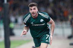 Η αποθέωση της UEFA στον Ιωαννίδη και η «έκρηξη» του ΟΑΚΑ (vid)