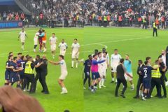 Παίκτης της Παρί Σεν Ζερμέν δέχτηκε σφαλιάρα από σεκιούριτι του γηπέδου μετά τη Μαρσέιγ (vid)